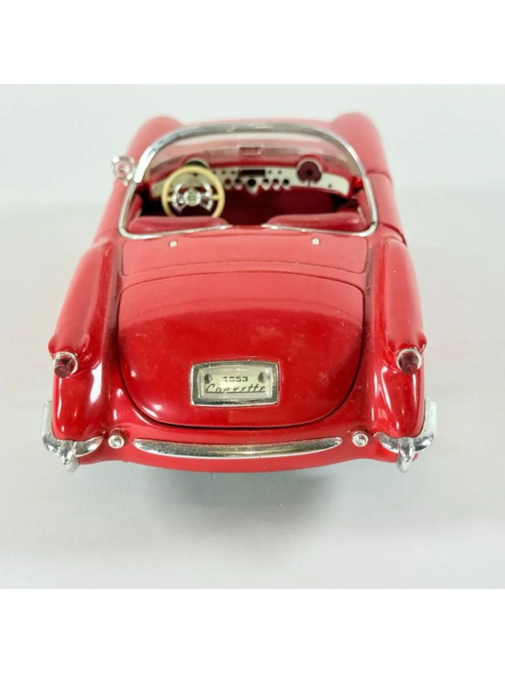 Mira Solido 1953 Red Chevrolet Corvette Convertible 1:18 Diecast